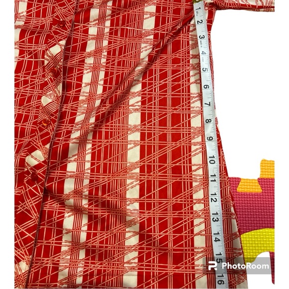 🌼 Elite Button down Top 💥 - Picture 3 of 5